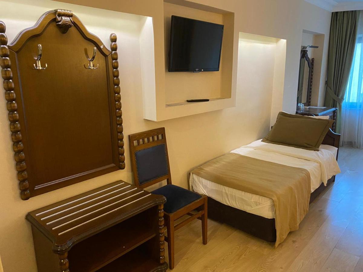 Hotel Bueyuek Levent Istanbul Exteriör bild